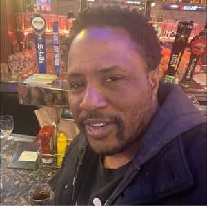 Meet your Posher, Cinque